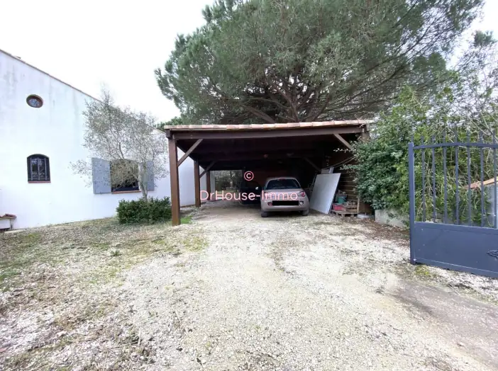 Maison 4 pièces de 103 m² - Saintes-Maries-de-la-Mer (13460)