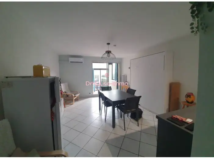 Appartement 1 pièce de 33 m² - Sausset-les-Pins (13960)