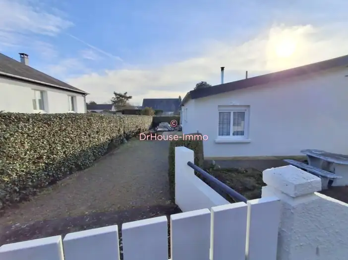 Maison 4 pièces de 67 m² - Jullouville (50610)