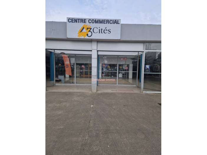 Commerce de 96m² - 2 pièces