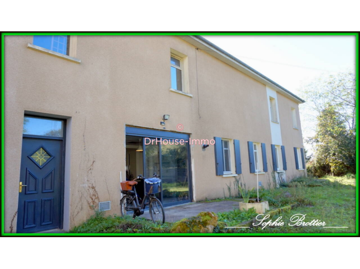 Maison de 204m² - 4 pièces