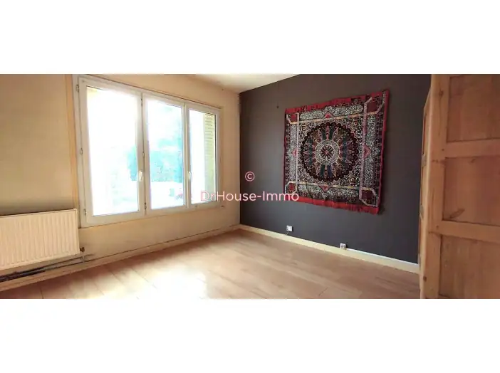 Appartement 2 pièces de 50 m² - Chatou (78400)