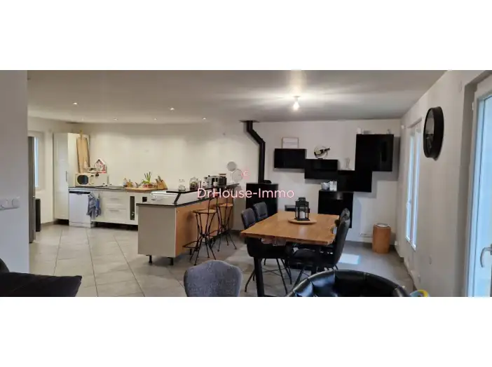 Maison 5 pièces de 110 m² - La Saussaye (27370)