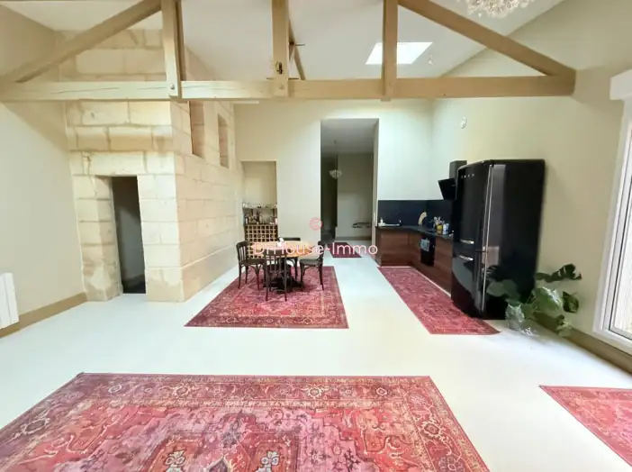 Loft / Atelier de 200 m² - Bordeaux (33000)