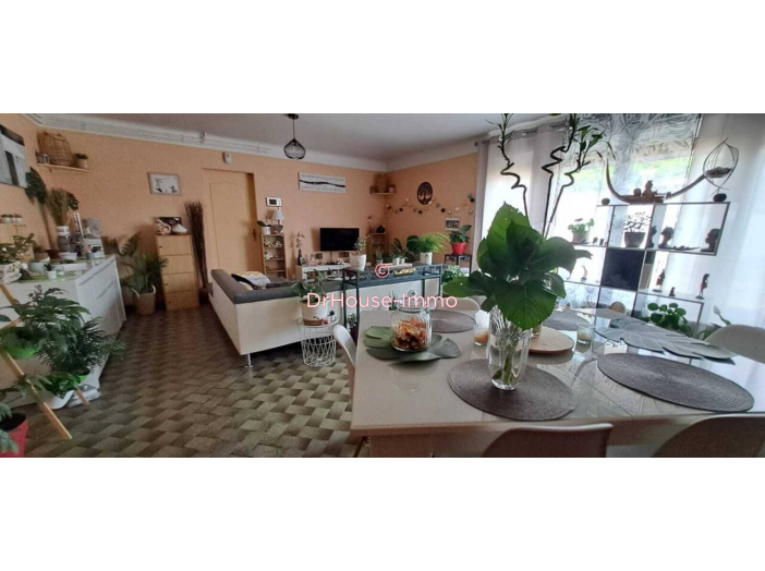 Maison de 220m² - 9 pièces