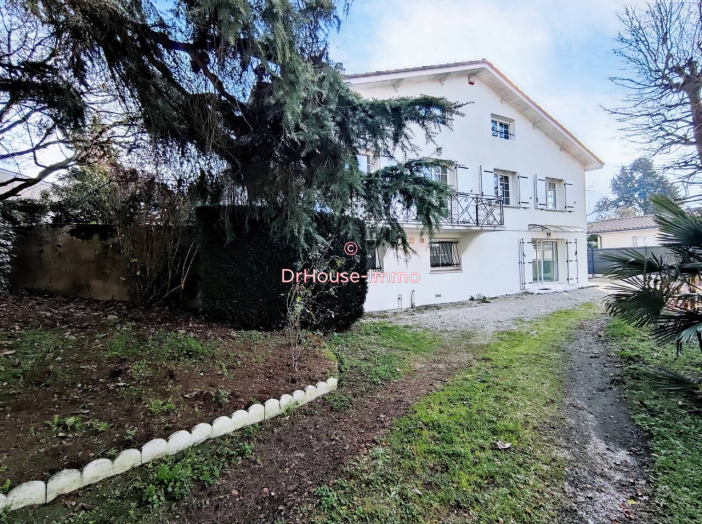 Maison de 160m² - 6 pièces