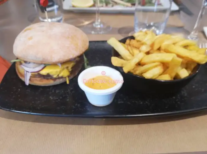 Image des la section Servies