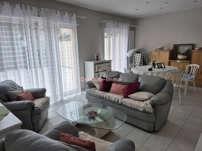 Maison 5 pièces de 105 m² - Saint-Étienne (42000)