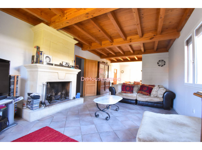 Maison de 220m² - 8 pièces