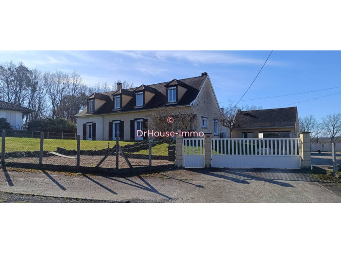 Maison de 278m² - 7 pièces