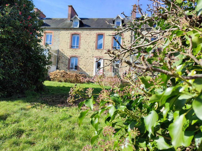Maison de 140m² - 8 pièces