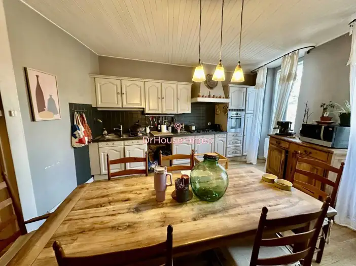 Maison 5 pièces de 142 m² - Buis-les-Baronnies (26170)