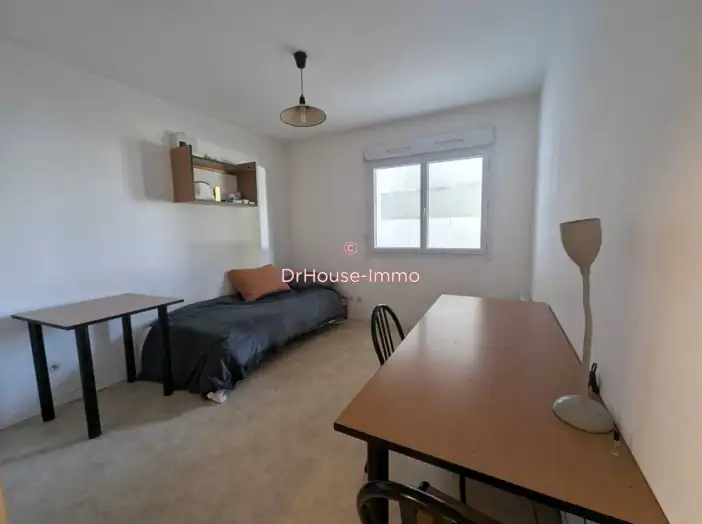 Studette 1 pièce de 18 m² - Nantes (44300)