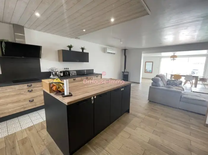 Image des la section Servies