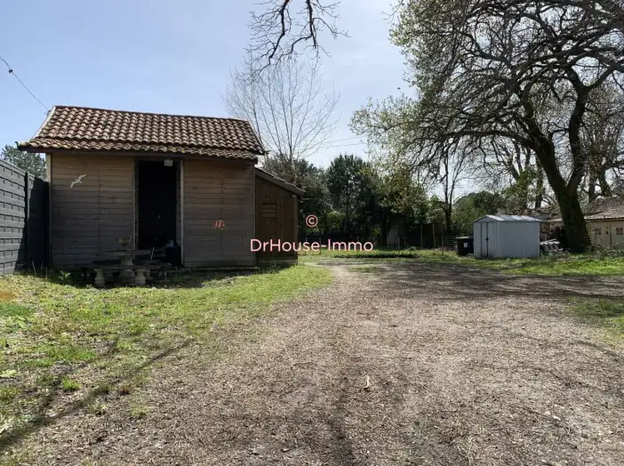 Terrain de 523 m² - Andernos-les-Bains (33510)