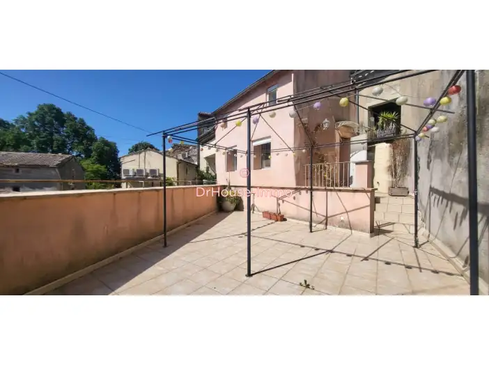 Maison 3 pièces de 65 m² - Dions (30190)