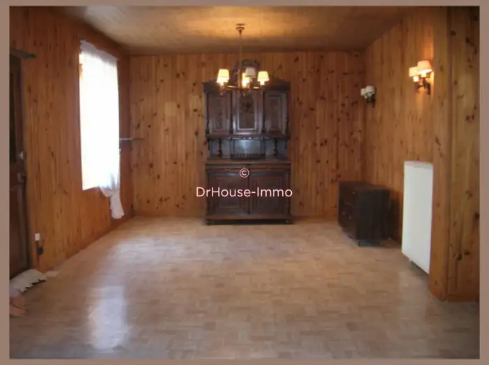 Maison 5 pièces de 108 m² - Aubréville (55120)