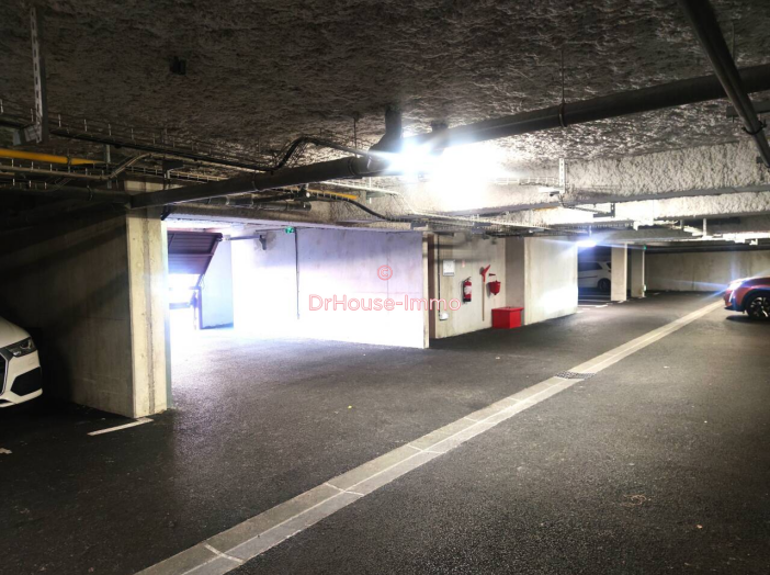 Parking / Box de 14m²
