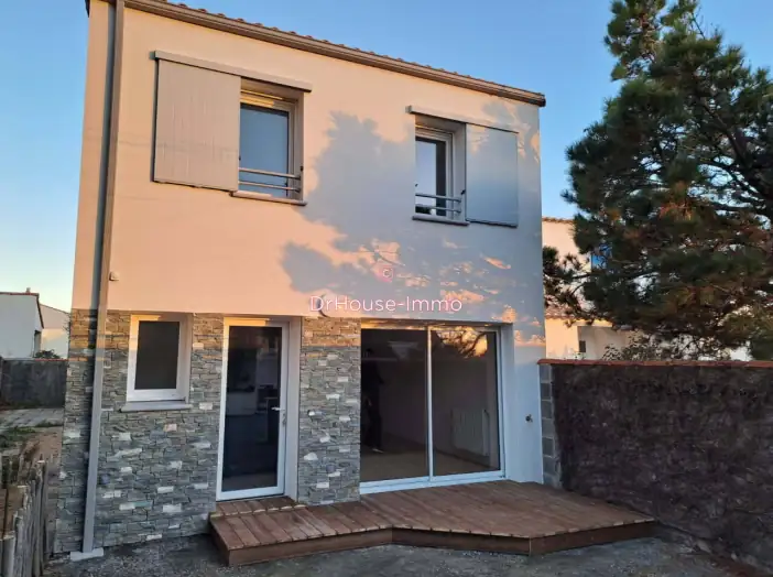 Maison 5 pièces de 107 m² - Sables-d'Olonne (85100)