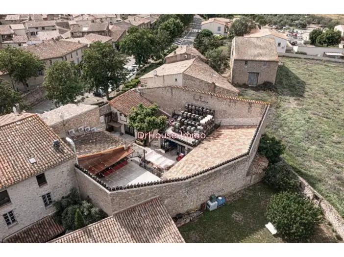 Immeuble 10 pièces de 1 020 m² - Lagrasse (11220)