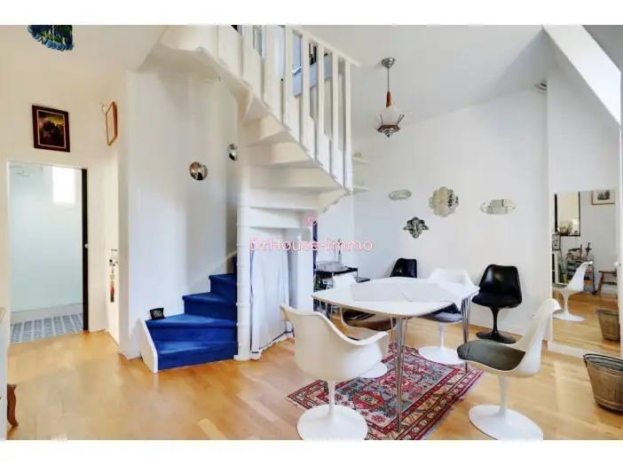 Appartement 4 pièces de 70 m² - Neuilly-sur-Seine (92200)