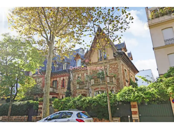 Appartement 4 pièces de 70 m² - Neuilly-sur-Seine (92200)