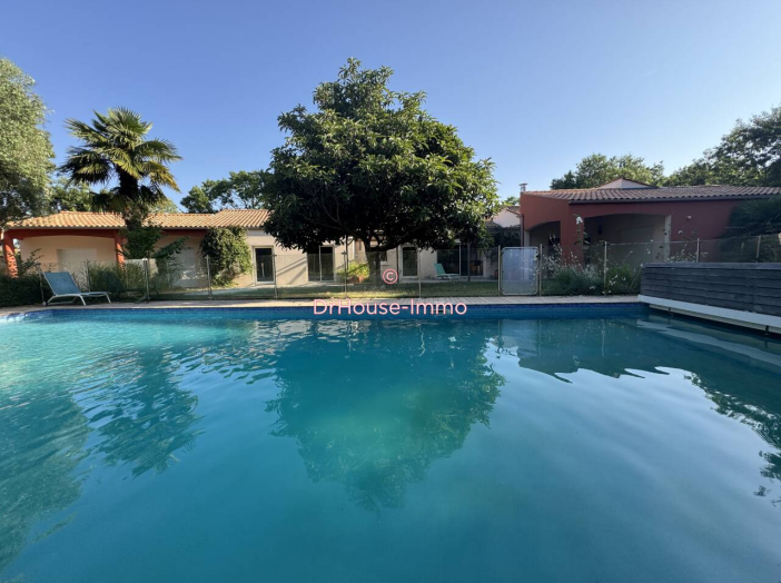 Maison de 326m² - 11 pièces
