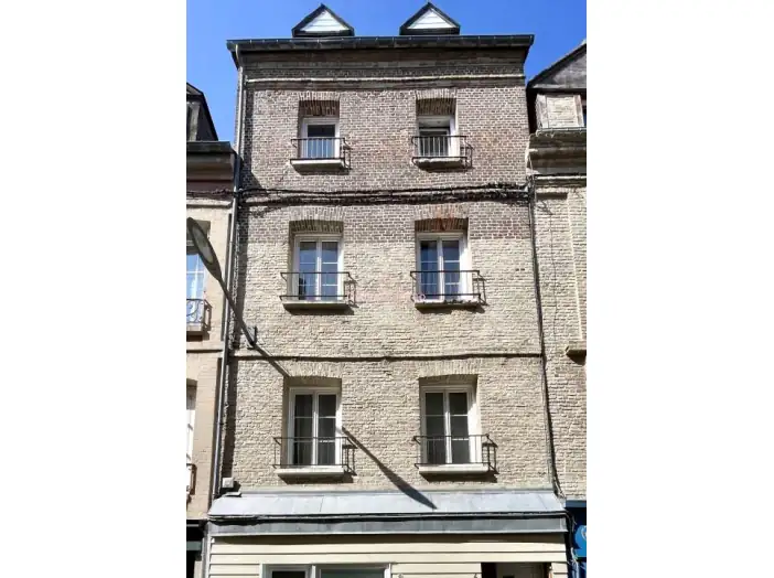 Immeuble de 104 m² - Dieppe (76200)