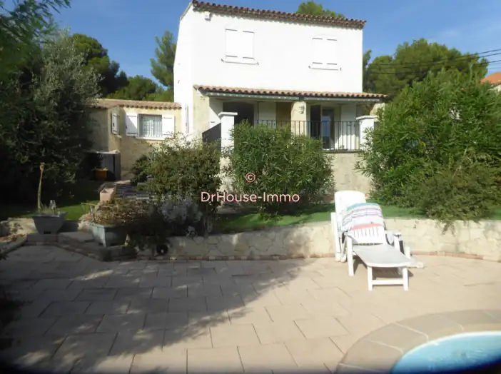 Maison 7 pièces de 175 m² - Carry-le-Rouet (13620)