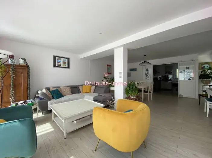 Image des la section Servies