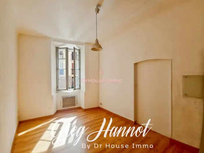 Appartement 2 pièces de 50 m² - Brignoles (83170)