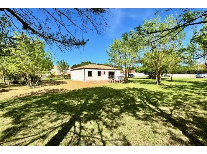 Maison 4 pièces de 100 m² - Villemoustaussou (11620)