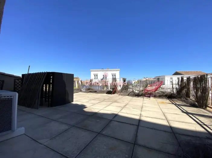 Appartement 4 pièces de 75 m² - Saintes-Maries-de-la-Mer (13460)