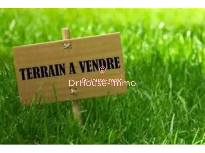 Terrain de 1 102 m² - Fontenay-sur-Loing (45210)