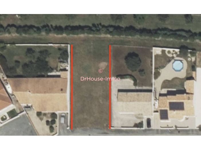 Terrain de 639m²