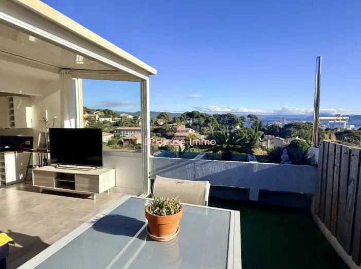 Appartement 3 pièces de 63 m² - La Ciotat (13600)