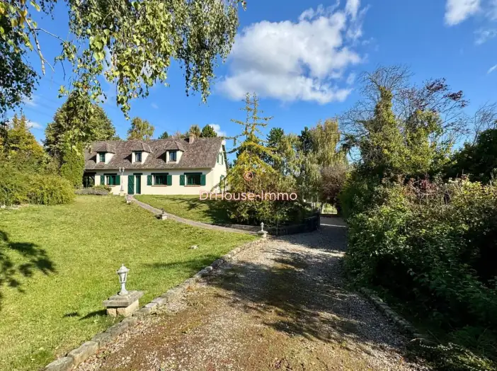 Maison 5 pièces de 139 m² - Dieppe (76200)