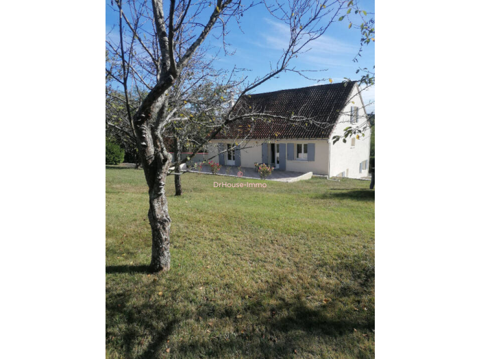 Maison de 213m² - 6 pièces