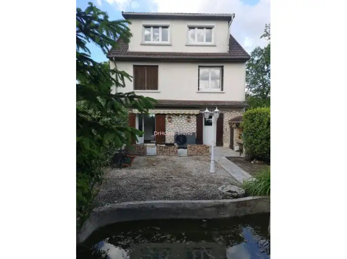 Maison 6 pièces de 115 m² - Montmorency (95160)