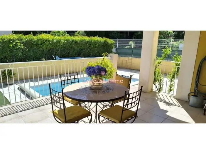 Maison 5 pièces de 125 m² - Aubagne (13400)