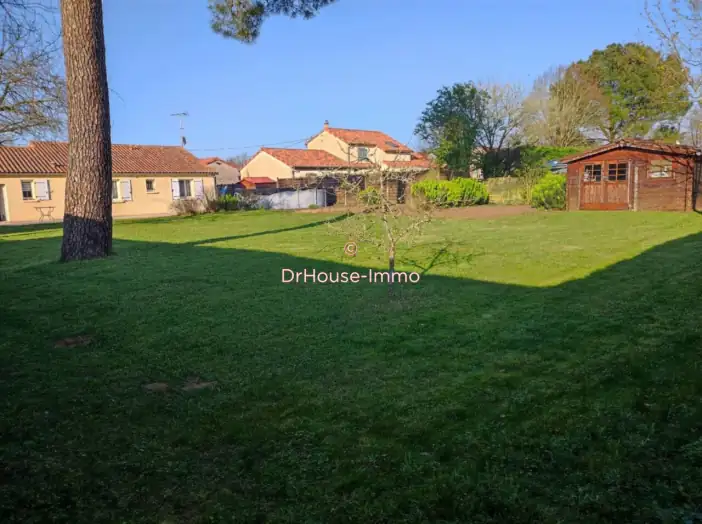Maison 5 pièces de 108 m² - Orches (86230)