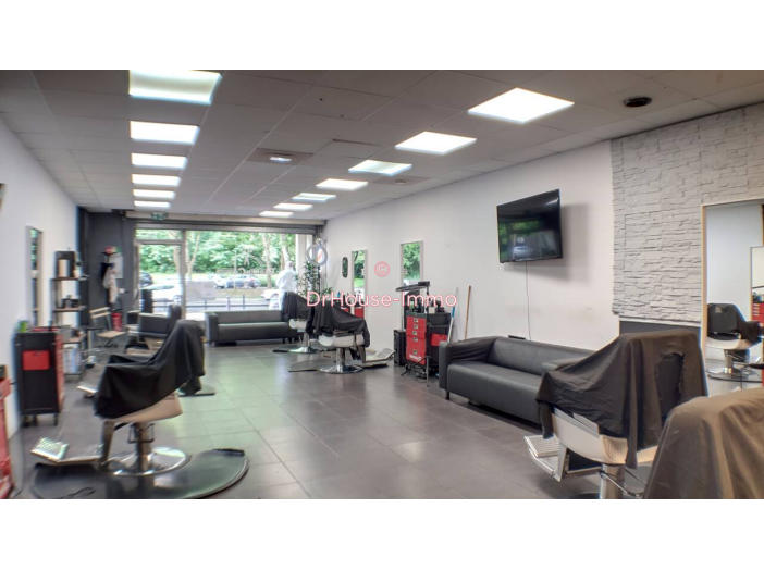 Commerce de 70m² - 2 pièces