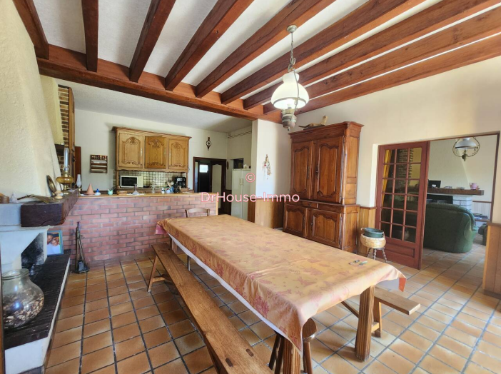 Maison de 211m² - 8 pièces