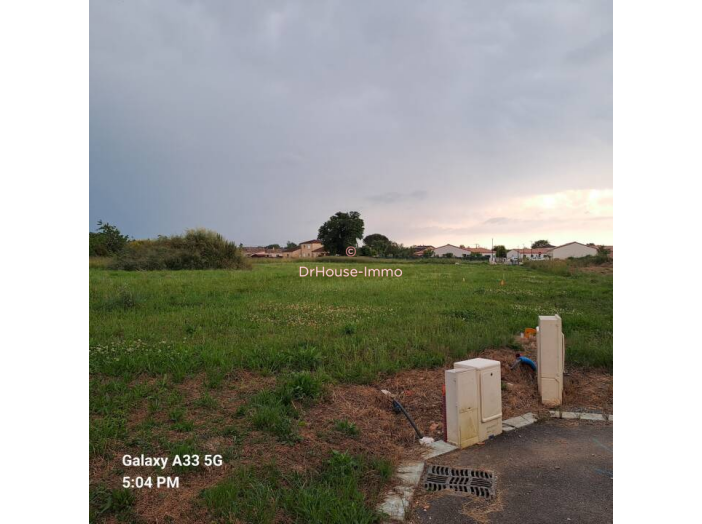 Terrain de 996m²