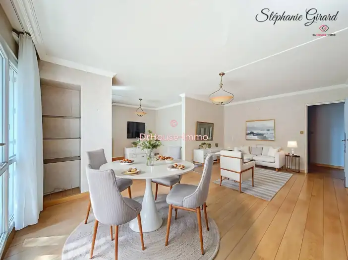 Appartement 5 pièces de 97 m² - Fleury-les-Aubrais (45400)