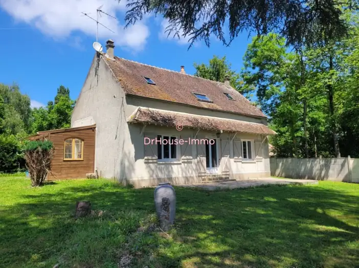 Maison 5 pièces de 112 m² - Brannay (89150)