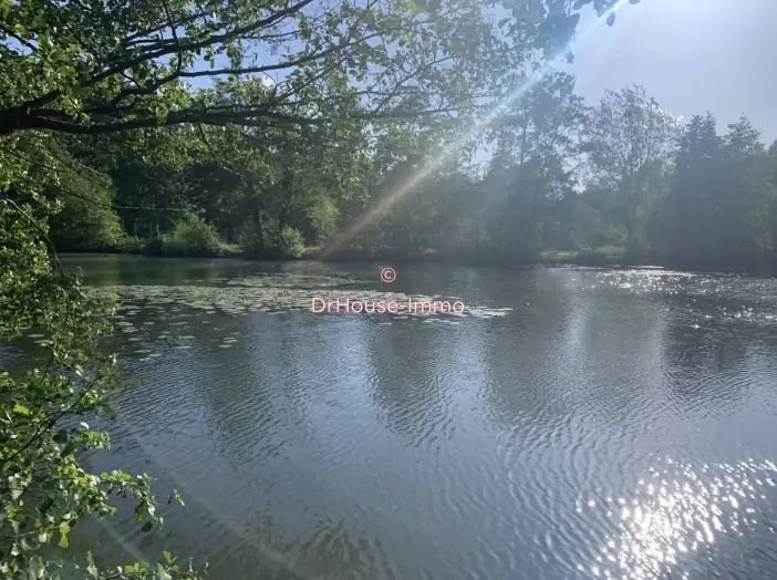 Terrain de 6 062 m² - Amilly (45200)