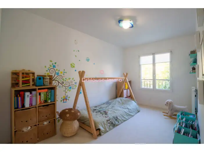 Maison 5 pièces de 122 m² - Orgeval (78630)