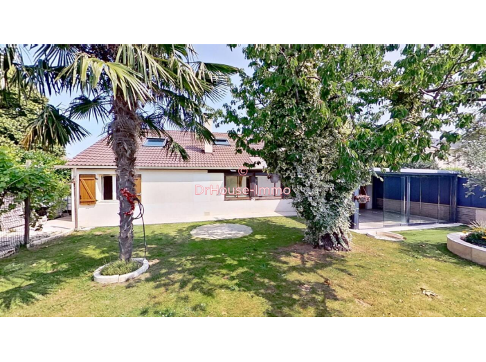 Maison de 175m² - 10 pièces
