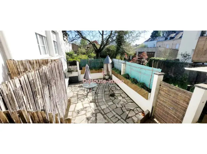 Appartement 6 pièces de 180 m² - Nantes (44000)